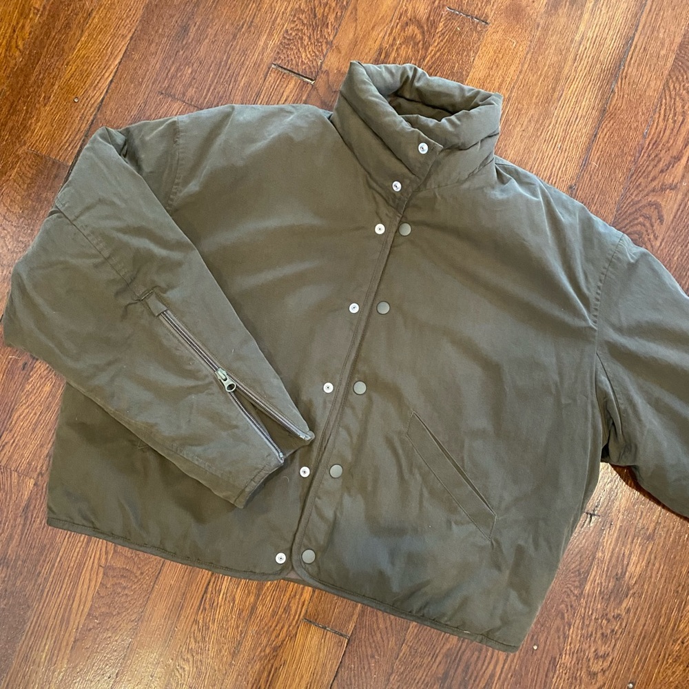 Uniqlo U F/W 22 Collection Warmer Jacket in Olive